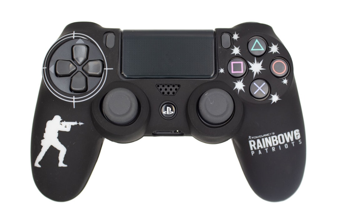 روکش طرحدار دسته ps4 مشکی سفید